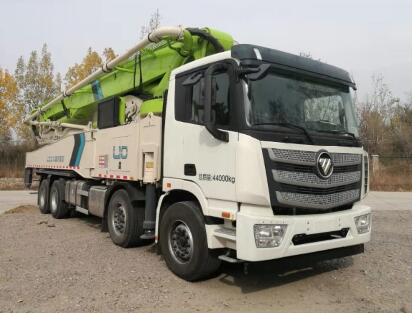 雷萨牌BJ5448THB-XF型混凝土泵车