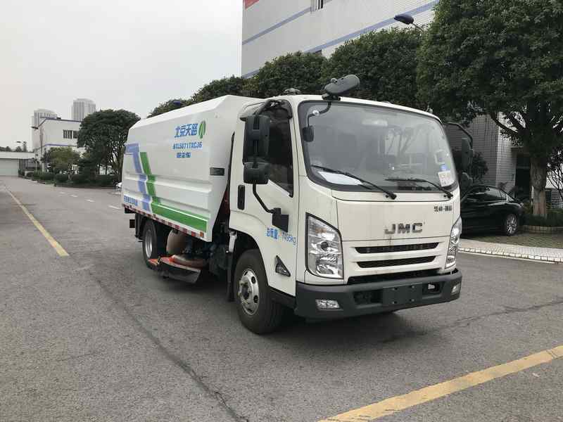 天路牌BTL5071TXCJ6型吸尘车