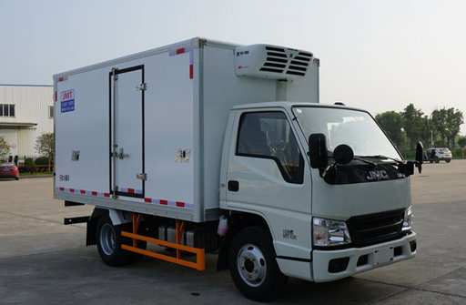 江铃江特牌JMT5040XLCXC26型冷藏车