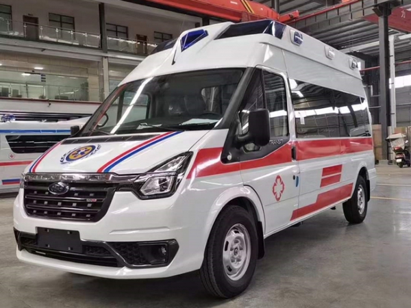 福特v348医疗救护车 (4)